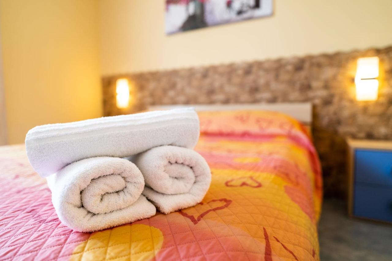 Le Ville Della Contea -Vacation Rentals Mascali Luaran gambar